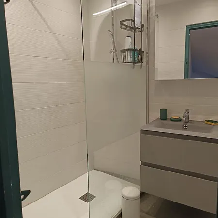 Fisherman's House In Port *